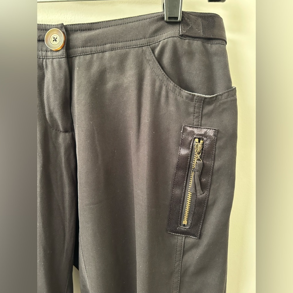 BeBe Vintage Silk Cargo Shorts - Picture 2 of 6